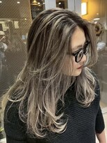 アルカナ 明治神宮前原宿(ARCANA) レイヤーカット バレイヤージュ デザインカラー ケアブリーチ