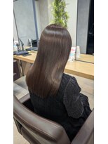 バランス 新宿(balance) ツヤ髪ストレート