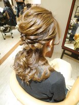 シエル(hair terrace Ciel)&nbsp;おしゃれハーフアップ♪