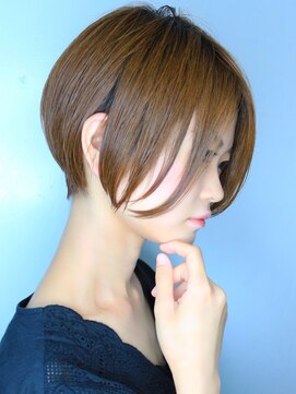 ラウンジ モリオ イケブクロ(Lounge MORIO Ikebukuro) 【morio池袋】前髪長めの大人可愛い前下がりショート♪