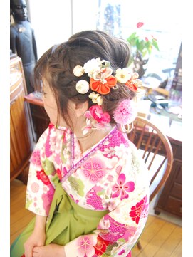 ベル(BELL) 卒業式・髪型・着付・ヘアスタイル【BELL用賀/桜新町】