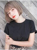 王道ワンカールボブスタイルで柔らかベージュ