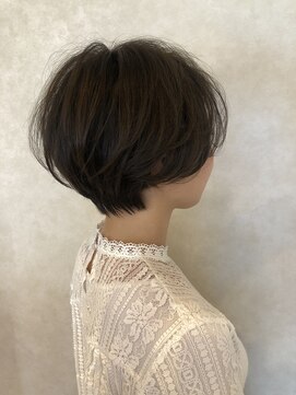 コバコ(Cobaco) ショート×アプリエカラー×グレーアッシュ