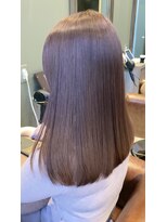 ロアナ 六本木(LOANA ROPPONGI)&nbsp;ベビーピンク　艶カラー　セミロング　【比嘉翼】