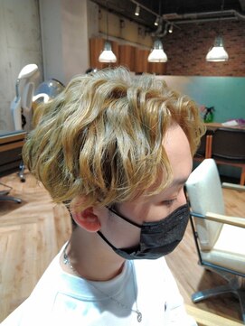 ヘアーショップ エヌアンドエー 越谷店(hair shop N&A) メンズ似合わせカット#4 ハイトーンカラー/束間パーマ/サボ