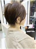 大人可愛いショートスタイル　古賀ショート
