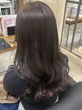 イリル バイ レシッド 自由が丘(ibrel by rcid) 柔らかベージュカラー