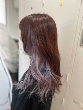 ナンバー ユアイロ 川崎(N° uairo) 丸型卵形韓国顔まわりレイヤーカットエアリーロング美髪川崎