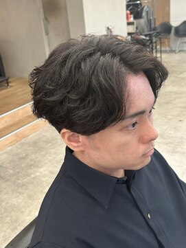 ラヴィズムバイフィフス(LUVISM by fifth) 毛流れニュアンスパーマカルマフェザーパーマダウンパーマ/新潟