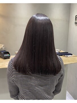 フェリア 松山(Feria) 【Feria松山】白石のミラーカラー☆