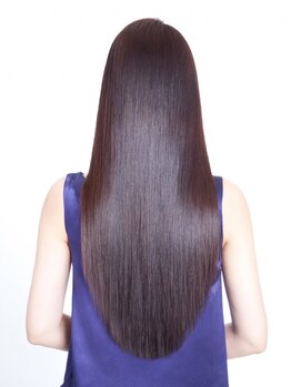 大嶋直樹の美容室 表参道の写真/どんなくせ毛でも乾かすだけで圧倒的な美髪に！大嶋直樹の美容室《高難易度縮毛矯正表参道》でお悩み解決！