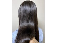 スリーユニークヘアー(3uniQ hair)