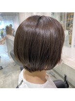 リタ(rita.)&nbsp;20代30代40代◎丸みショートボブ　荻原圭介