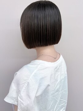 モリオ(morio) 浦和ボブ 切りっぱなしボブ ぱつっとボブ 丸っとボブ 抜け感