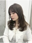 オリーブブラウン　ブラウンカラー　オリーブ系　寒色系
