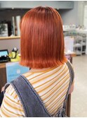 オレンジカラー ブリーチ ダブルカラー 外ハネボブ 20代 30代