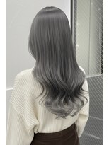 ウェーブス 大宮西口店(wave's)&nbsp;透明感抜群【シルキーシルバーグレージュ】艶髪ロングウェーブ
