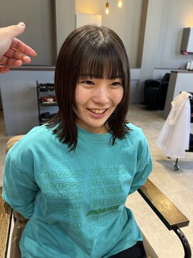 エマピボット 中川本店(EMA PIVOT) ばっさりボブ × 笑顔