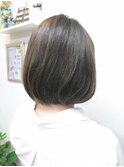 ミントベージュ×ナチュラルボブ
