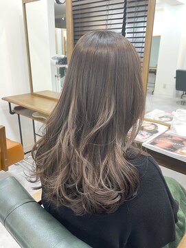 ロア(lore) 【lore銀座】透明感カラー×ローレイヤーセミロング