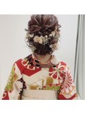 袴ヘア　ふわふわシニヨン