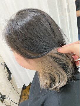 ファンド 千葉(fand) 斜めバング/デザインカラー/シルキーベージュ/マッシュパーマ