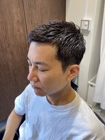 バーバーカズ(barberKAZU) 左からロンポワン風