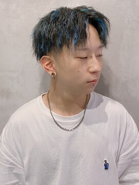 フランクスバーバーリザーブ 人形町店(FRANK’S BARBER RESERVE) センターパートツーブロツイスト　ｙ