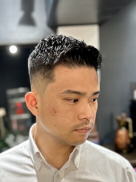 銀座 シノ 本店(shino) 銀座　ビジネススタイル　メンズカット　アイロンパーマ