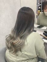 アン ブリーチ 大宮駅東口店(UN BLEACH)&nbsp;ホワイトベージュグラデーション