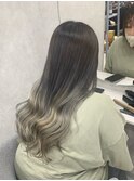 ホワイトベージュグラデーション