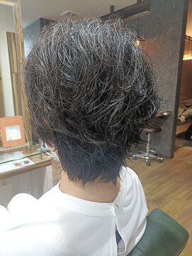 ウルスヘアー(ulus hair) 大人ナチュラルショート