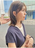 くびれイヤーミディアムワンカールシースルーブラウンベージュ