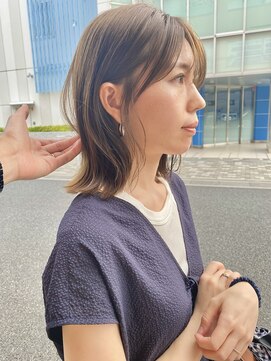 グーム(goom.) くびれイヤーミディアムワンカールシースルーブラウンベージュ