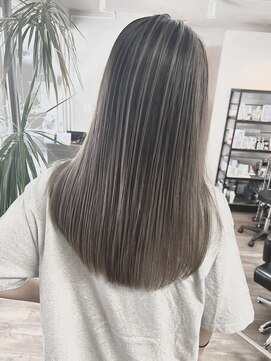 ヴィフ 大船(VIF) バレイヤージュ/ハイライト/ダブルカラー/ケアブリーチ/ボブ