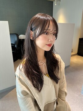 アム(amu) ハッシュカット/レイヤーカット/ロングレイヤー/おくれ毛カット