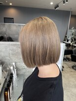 グリッター(GLITTER)&nbsp;ミルクティカラー　ボブ