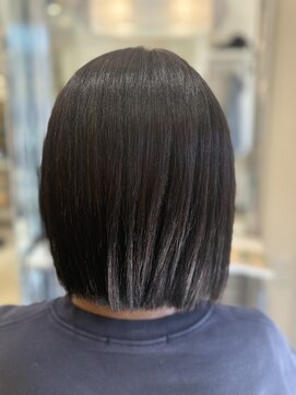 トウロウ 川口店(TOU/ROU) 大人ショート 白髪ぼかし 脱白髪染め ハイライト30代40 代