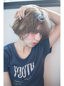 エルクバイコットン(elk by Cotton) 【elk by cotton平塚】グレージュ/ハイライト/ボブ