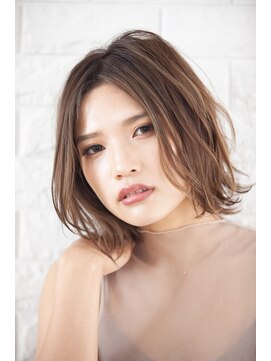 リル 7F 銀座(Rire) 【Rire-リル銀座-】大人ナチュラルエアリーボブ