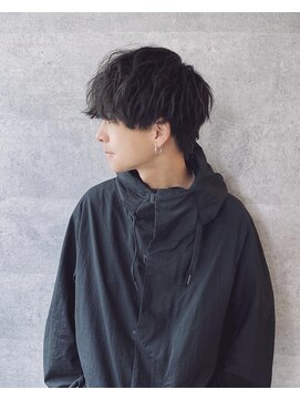 シン(syn) 前髪長めマッシュ ツイストスパイラル