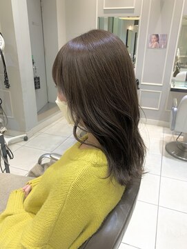 ネオリーブギンザ 銀座店(Neolive GINZA) 艶感たっぷり ☆ 柔らかラベージュカラー