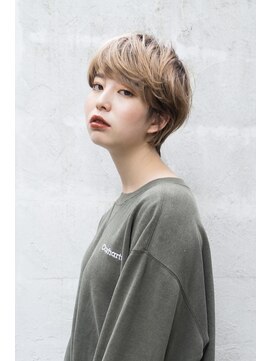 アッシュ 祐天寺店(Ash) 耳掛けショートマッシュ