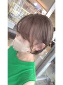 ショートボブハイトーンベージュブラウン