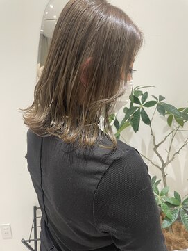 ジーナ 福岡天神(Zina) ＊明るいカラーもお任せください♪＊ライトベージュ　福岡天神