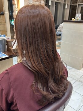 アルターリアン(aL ter LieN) 【レッドブラウン】美髪/ピンクブラウン/切りっぱなしボブ  林