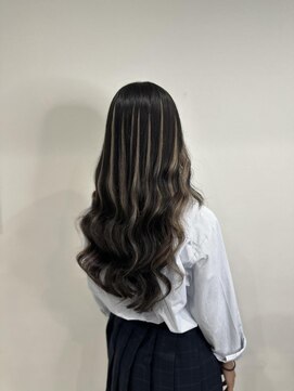 フロレゾンヘアデザインエクステ(floraison hair design exte) プルエクステでハイライト