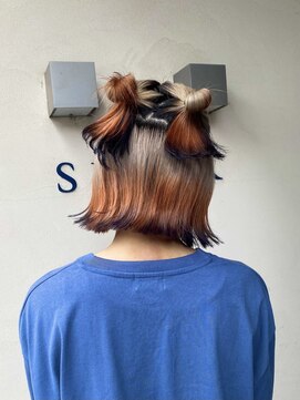 シズク(sizuk) ＊オレンジ×ブラックのデザインカラー＊