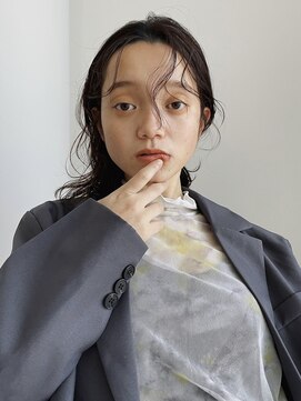 エイチ 天神橋(H) クラゲヘアミディアムヘアオリーブグレージュミニボブミディアム