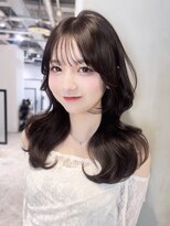 アルバム 池袋(ALBUM)&nbsp;ロング暗めカラー韓国ヘア顔周りレイヤー_F40790